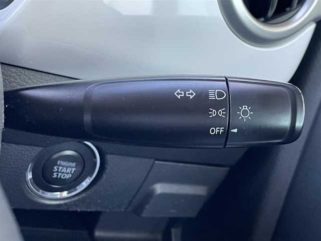 スズキ ハスラー G 島根県 2014(平26)年 6.2万km フェニックスレッドパール/ブルーイッシュブラックパール 登録時走行距離61810km/ワンオーナー/4WD/社外オーディオ/衝突被害軽減ブレーキ/横滑り防止装置/純正フロアマット/純正ドアバイザー/運転席シートヒーター/アイドリングストップ/社外15インチAW/スペアキー