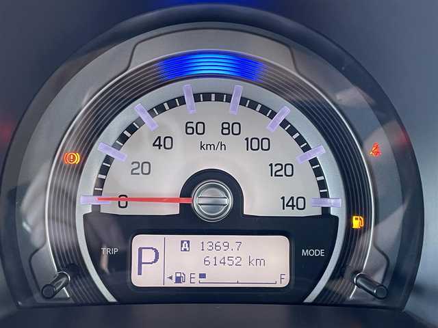 スズキ ハスラー G 島根県 2014(平26)年 6.2万km フェニックスレッドパール/ブルーイッシュブラックパール 登録時走行距離61810km/ワンオーナー/4WD/社外オーディオ/衝突被害軽減ブレーキ/横滑り防止装置/純正フロアマット/純正ドアバイザー/運転席シートヒーター/アイドリングストップ/社外15インチAW/スペアキー