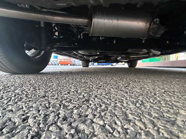 日産 セレナ ハイウェイスター V 茨城県 2025(令7)年 0.1万km ダイヤモンドブラック ディスプレイオーディオ　/BT/AM/FM/AndroidAuto/AppleCarPlay/クルーズコントロール　/ドライブレコーダー　/ＥＴＣ　/コーナーセンサー前後　/ＬＥＤヘッドライト　/オートマチックハイビーム　/プロパイロット　/カーテンエアバッグ　/両側パワースライドドア/オールオートパワーウィンドウ/プッシュスタート/パワーステアリング/純正アルミホイール