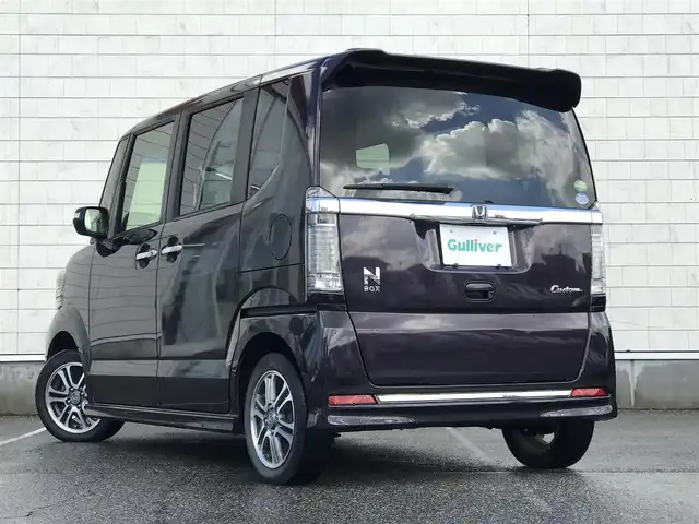 ホンダ Ｎ ＢＯＸ カスタム SSパッケージ 富山県 2015(平27)年 7.3万km プレミアムベルベットパープル・パール カロッツェリアナビ/ワンセグTV/両側パワースライドドア/バックカメラ/ビークルスタビリティアシスト/シティブレーキアクティブシステム/HIDオートヘッドランプ/オートエアコン/ステアリングスイッチ/前列ベンチシート/2列目チップアップシート/純正14インチアルミホイール/スマートキーシステム/プッシュエンジンスイッチ/禁煙車