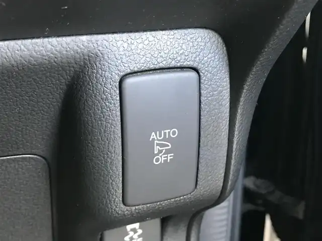 ホンダ Ｎ ＢＯＸ カスタム SSパッケージ 富山県 2015(平27)年 7.3万km プレミアムベルベットパープル・パール カロッツェリアナビ/ワンセグTV/両側パワースライドドア/バックカメラ/ビークルスタビリティアシスト/シティブレーキアクティブシステム/HIDオートヘッドランプ/オートエアコン/ステアリングスイッチ/前列ベンチシート/2列目チップアップシート/純正14インチアルミホイール/スマートキーシステム/プッシュエンジンスイッチ/禁煙車