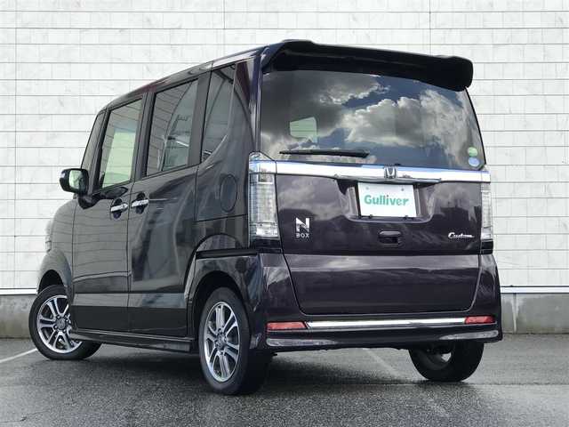 ホンダ Ｎ ＢＯＸ カスタム SSパッケージ 茨城県 2015(平27)年 7.3万km プレミアムベルベットパープル・パール 【(株)IDOMが運営する【じしゃロン水戸店】の自社ローン対象車両になります。こちらは現金ご利用時の価格です。自社ローンご希望の方は別途その旨お申付け下さい。】/カロッツェリアナビ/ワンセグTV/両側パワースライドドア/バックカメラ/ビークルスタビリティアシスト/シティブレーキアクティブシステム/HIDオートヘッドランプ/オートエアコン/ステアリングスイッチ/前列ベンチシート/2列目チップアップシート/純正14インチアルミホイール/スマートキーシステム/プッシュエンジンスイッチ/禁煙車