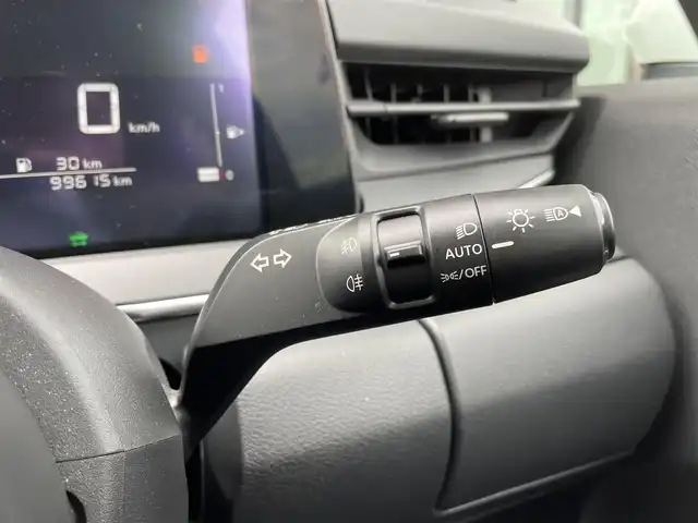 日産 ノート X FOUR 栃木県 2021(令3)年 10万km ピュアホワイトパール インテリジェントエマージェンシーブレーキ/純正メモリナビ/フルセグTV/Bluetooth/USB/AM/FM/アラウンドビューモニター/ETC2.0/ドライブレコーダー/プロパイロット/純正16インチAW/フルエアロ/前席シートヒーター/スマートキー/プッシュEgスタート/LEDオートライト/LEDフォグランプ/アイドリングストップ/横滑り防止装置/ハンドルヒーター/雨滴感知式ワイパー