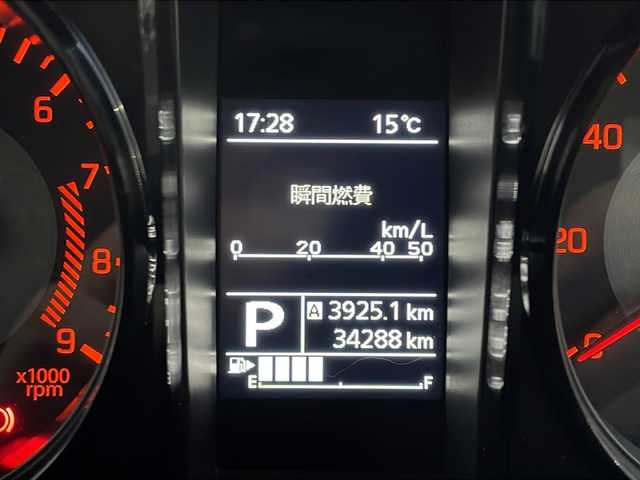 スズキ ジムニー XC 山口県 2020(令2)年 3.5万km ピュアホワイトP ワンオーナー/社外SDナビ/・フルセグテレビ/・CD／DVD/・Bluetooth/・AM/FM/・SD/・iPod/・USB接続/・MEMORY MUSIC/ETC/スマートキー×2/プッシュスタート/パートタイム4WD/デュアルセンサーブレーキサポート/ワンオーナー/LEDオートヘッドライト/フォグランプ/シートヒーター（運転席＋助手席）/IC付ターボ/電動格納ウィンカーミラー/フォグランプ/純正フロアマット/安全装備/・デュアルセンサーブレーキサポートII/・誤発進抑制機能/・後方誤発進抑制機能/・低速時ブレーキサポート（前進・後退）/・パーキングセンサー（フロント・リヤ）/・車線逸脱警報機能/・車線逸脱抑制機能/・ふらつき警報機能/・発進お知らせ機能［先行車・信号切り替わり］/・ハイビームアシスト/・アダプティブクルーズコントロール［全車速追従機能付］ /・標識認識機能/・ヒルホールドコントロール/取扱説明書/保証書