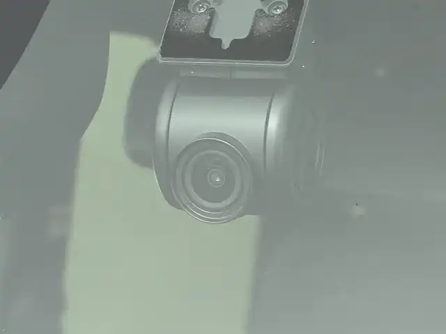 ダイハツ タント カスタム RS 道央・札幌 2025(令7)年 0.5万km クールバイオレットクリスタルシャイン ・4WD/・スマートアシスト/・衝突被害軽減ブレーキ/・レーンキープアシスト/・先行車発進告知/・標識認識システム/・コーナーセンサー/・純正メモリナビ/・フルセグ/BT/CD/DVD/・アラウンドビューモニター/・両側パワースライドドア/・シートヒーター/・アイドリングストップ/・オートブレーキホールド/・スマートキー/・プッシュスタート/・横滑り防止装置/・LEDヘッドライト/・電格ミラー