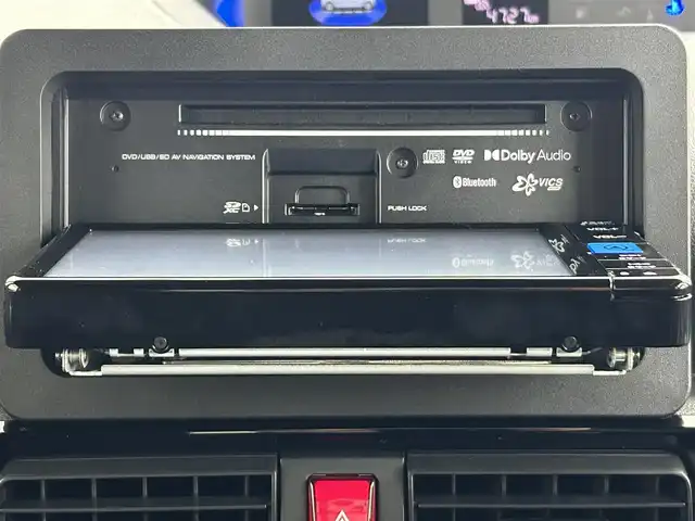 ダイハツ タント カスタム RS 道央・札幌 2025(令7)年 0.5万km クールバイオレットクリスタルシャイン ・4WD/・スマートアシスト/・衝突被害軽減ブレーキ/・レーンキープアシスト/・先行車発進告知/・標識認識システム/・コーナーセンサー/・純正メモリナビ/・フルセグ/BT/CD/DVD/・アラウンドビューモニター/・両側パワースライドドア/・シートヒーター/・アイドリングストップ/・オートブレーキホールド/・スマートキー/・プッシュスタート/・横滑り防止装置/・LEDヘッドライト/・電格ミラー