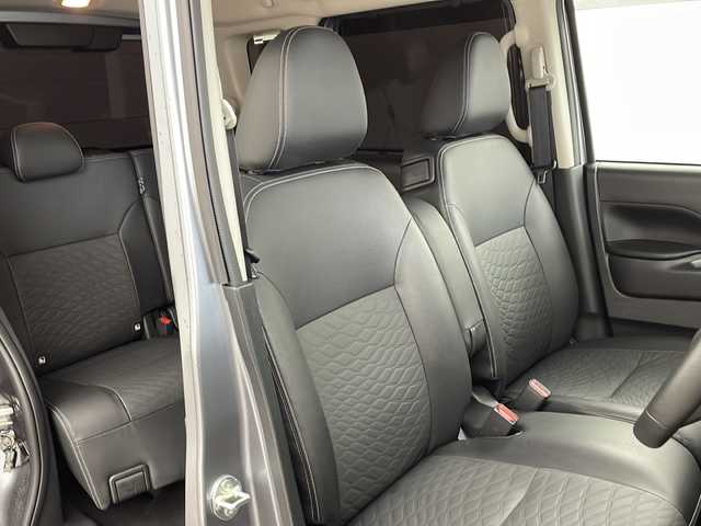 日産 ルークス HWS Gターボ アーバンクロム プロパイロットED 兵庫県 2024(令6)年 0.6万km チタニウムグレーメタリック ・純正9インチナビ/Bluetooth/TV/HDMI/・アラウンドビューモニター/・フロント&バックソナー/・インテリジェント エマージェンシーブレーキ/・踏み間違い衝突防止アシスト/・プロパイロット/・レーダクルーズコントロール/・インテリジェント LI（車線逸脱防止支援システム）/・LDW（車線逸脱警報）/・インテリジェント FCW（前方衝突予測警報）/・インテリジェント DA（ふらつき警報）/・標識検知機能/・道路標識表示/・速度標識表示/・先行車発進お知らせ/・アイドリングストップ/・イモビライザー/・デジタルインナーミラー/・電動パーキングブレーキ/・オートホールドブレーキ/・両側パワースライドドア/・ステアリングスイッチ/・ステアリングヒーター/・ハーフレザーシート/・シートヒーター/・LEDヘッドライト/・純正15インチアルミホイールタイヤ/・ETC/・純正ドライブレコーダー（前方・室内）/・予約ロックシステム