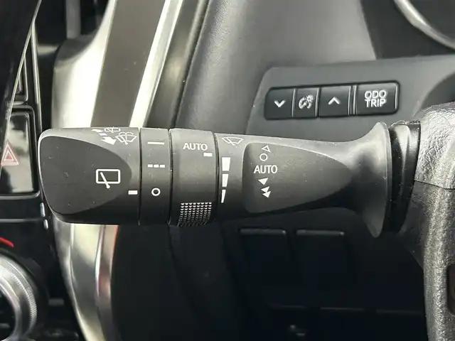 トヨタ アルファード S Cパッケージ 大分県 2016(平28)年 7.1万km ブラック ツインムーンルーフ/（フロントチルト&リヤ電動スライド＋挟み込み防止機能付）/プリクラッシュセーフティ/レーダークルーズコントロール/社外11型ナビ　型式：EX11V/【フルセグTV、DVD再生可、BT対応】/ステアリングスイッチ/バックカメラ/社外フリップダウンモニター/両側電動スライドドア/ビルトインETC/社外ドライブレコーダー　型式：TZ-D001/ステアリングヒーター/ハーフレザーシート/・運転席3メモリーシート/・前席パワーシート/電動パーキング/オートホールド機能/横滑り防止装置/電動格納ミラー/オートライト/LEDヘッドライト/LEDフォグ/純正18インチアルミホイール/クリアランスソナー/保証書、取説、スペアキー有り