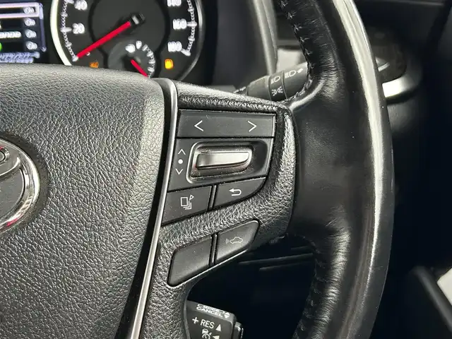 トヨタ アルファード S Cパッケージ 大分県 2016(平28)年 7.1万km ブラック ツインムーンルーフ/（フロントチルト&リヤ電動スライド＋挟み込み防止機能付）/プリクラッシュセーフティ/レーダークルーズコントロール/社外11型ナビ　型式：EX11V/【フルセグTV、DVD再生可、BT対応】/ステアリングスイッチ/バックカメラ/社外フリップダウンモニター/両側電動スライドドア/ビルトインETC/社外ドライブレコーダー　型式：TZ-D001/ステアリングヒーター/ハーフレザーシート/・運転席3メモリーシート/・前席パワーシート/電動パーキング/オートホールド機能/横滑り防止装置/電動格納ミラー/オートライト/LEDヘッドライト/LEDフォグ/純正18インチアルミホイール/クリアランスソナー/保証書、取説、スペアキー有り