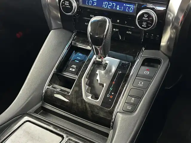 トヨタ アルファード S Cパッケージ 大分県 2016(平28)年 7.1万km ブラック ツインムーンルーフ/（フロントチルト&リヤ電動スライド＋挟み込み防止機能付）/プリクラッシュセーフティ/レーダークルーズコントロール/社外11型ナビ　型式：EX11V/【フルセグTV、DVD再生可、BT対応】/ステアリングスイッチ/バックカメラ/社外フリップダウンモニター/両側電動スライドドア/ビルトインETC/社外ドライブレコーダー　型式：TZ-D001/ステアリングヒーター/ハーフレザーシート/・運転席3メモリーシート/・前席パワーシート/電動パーキング/オートホールド機能/横滑り防止装置/電動格納ミラー/オートライト/LEDヘッドライト/LEDフォグ/純正18インチアルミホイール/クリアランスソナー/保証書、取説、スペアキー有り