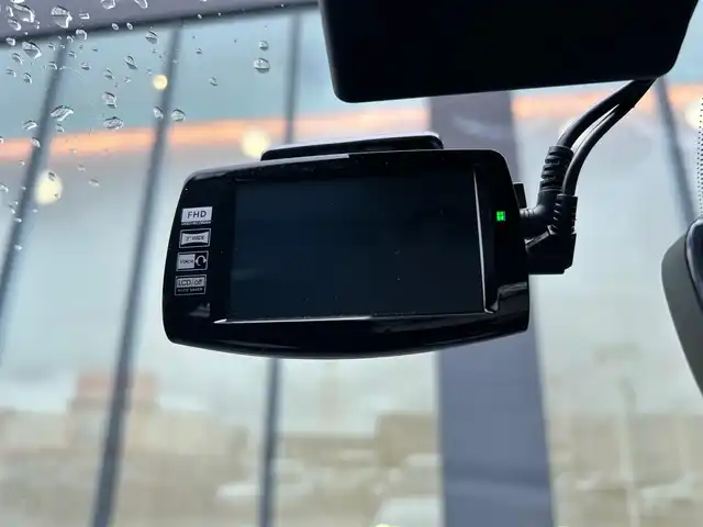 アウディ Ａ３ セダン 40TFSI クワトロスポーツ シグネチャーED 石川県 2020(令2)年 2.5万km パール 特別仕様車/コンビニエンスパッケージ/AUDIプレセンス/純正ナビ/　Bluetooth・AM/FM・CD・DVD・USB・AUX/フルセグTV/バックカメラ/ETC2.0/ドライブレコーダー/バーチャルコックピット/アクティブレーンアシスト/アダプティブクルーズコントロール/シートヒーター（D+N席）/パワーシート（D+N席）/アンチロック・ブレーキ・システム/衝突被害軽減システム/横滑り防止装置/前後コーナーセンサー/盗難防止装置/エアバッグ（W+サイド）/カーテンエアバッグ/純正アルミホイール/スマートキー