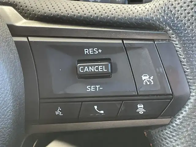 三菱 トライトン GSR 福岡県 2024(令6)年 2.6万km ダイヤモンドブラックマイカ 黒革シート/純正９インチナビ/フルセグTV/全周囲カメラ/衝突軽減/ＢＳＭ/ルーフレール/レーダークルーズコントロール/パーキングセンサー/パワーシート/ステアリングヒーター/前席シートヒーター/ＥＴＣ/純正ＡＷ