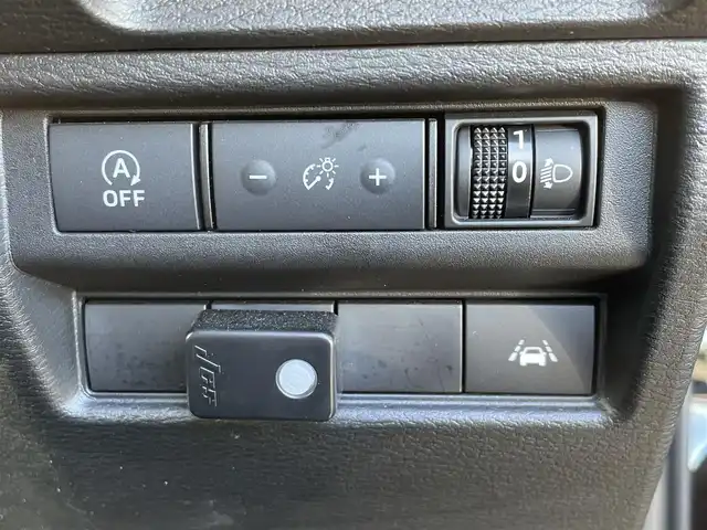 三菱 トライトン GSR 福岡県 2024(令6)年 2.6万km ダイヤモンドブラックマイカ 黒革シート/純正９インチナビ/フルセグTV/全周囲カメラ/衝突軽減/ＢＳＭ/ルーフレール/レーダークルーズコントロール/パーキングセンサー/パワーシート/ステアリングヒーター/前席シートヒーター/ＥＴＣ/純正ＡＷ