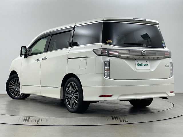 日産 エルグランド 250HWS Sジェットブラック アーバンクロム 埼玉県 2018(平30)年 3.4万km ブリリアントホワイトパール 純正フリップダウンモニター　/純正８インチナビ　/バックカメラ　/両側パワースライドドア　/パワーバックドア　/メモリーシート　/クルーズコントロール　/ＬＥＤヘッドライト　/シートヒーター　/フルセグＴ/ビルトインＥＴＣ　/スペアキー