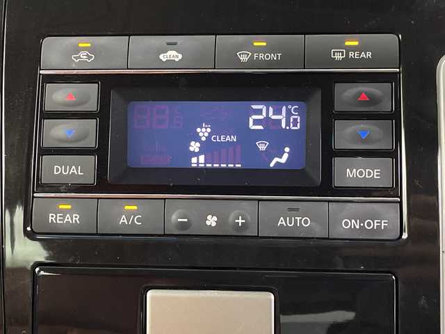 日産 エルグランド 250HWS Sジェットブラック アーバンクロム 埼玉県 2018(平30)年 3.4万km ブリリアントホワイトパール 純正フリップダウンモニター　/純正８インチナビ　/バックカメラ　/両側パワースライドドア　/パワーバックドア　/メモリーシート　/クルーズコントロール　/ＬＥＤヘッドライト　/シートヒーター　/フルセグＴ/ビルトインＥＴＣ　/スペアキー