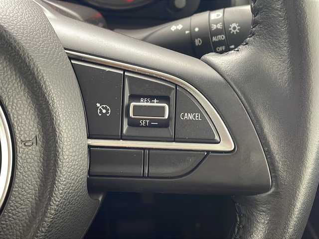 スズキ ジムニー XC 沖縄県 2021(令3)年 5.9万km シフォンアイボリーメタリックブラック2トーンルーフ ワンオーナー/社外ナビ(MDV-D708BTW)/ＣＤ／ＤＶＤ/フルセグＴＶ/Ｂｌｕｅｔｏｏｔｈ/ＥＴＣ2.0/ドライブレコーダー/クルーズコントロール/社外フロントカメラ/シートヒーター/ＬＥＤヘッドライト/オートライト/プッシュスタート/スマートキー/スペアキー/純正フロアマット