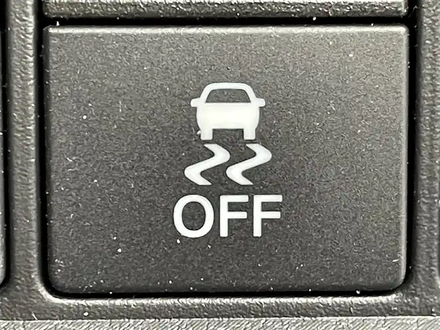 ホンダ フィット e:HEVホーム 群馬県 2020(令2)年 4.6万km ルナシルバーM 純正ナビ　バックカメラ　純正前後ドラレコ　ビルトインETC　ハーフレザーシート　アダプティブクルーズコントロール　ホンダセンシング　純正アルミホイール　LEDヘッドライト　クリアランスソナー　禁煙車