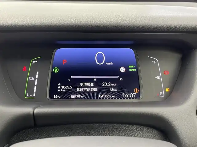 ホンダ フィット e:HEVホーム 群馬県 2020(令2)年 4.6万km ルナシルバーM 純正ナビ　バックカメラ　純正前後ドラレコ　ビルトインETC　ハーフレザーシート　アダプティブクルーズコントロール　ホンダセンシング　純正アルミホイール　LEDヘッドライト　クリアランスソナー　禁煙車