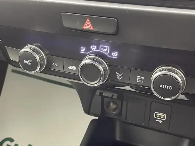 ホンダ フィット e:HEVホーム 群馬県 2020(令2)年 4.6万km ルナシルバーM 純正ナビ　バックカメラ　純正前後ドラレコ　ビルトインETC　ハーフレザーシート　アダプティブクルーズコントロール　ホンダセンシング　純正アルミホイール　LEDヘッドライト　クリアランスソナー　禁煙車