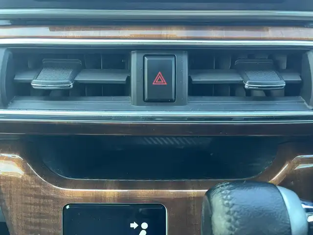 ダイハツ キャスト スタイル G ターボ SAⅡ 栃木県 2015(平27)年 15万km パールホワイトⅢ (株)IDOMが運営する【じしゃロン宇都宮店】の自社ローン対象車両になります。こちらは現金ご利用時の価格です。自社ローンご希望の方は別途その旨お申付け下さい。/禁煙/純正ナビ/バックカメラ/ETC/皮調シートカバー/スペアスマートキー/コーナーセンサー/プリクラッシュ/ステアリングスイッチ/LEDオートライト/フォグランプ/純正15インチAW