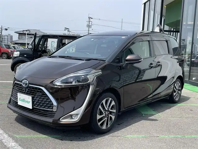 トヨタ シエンタ ハイブリッド ファンベースG クエロ 長崎県 2021(令3)年 0.6万km ヴィンテージブラウンパールクリスタルシャイン /純正9型ナビ/全方位カメラ/（AM/FM/CD/DVD/Bluetooth/フルセグTV）//前後ドライブレコーダー//両側パワースライドドア//LEDヘッドライト/フォグライト//トヨタセーフティセンス//オートマチックハイビーム//プリクラッシュセーフティ//クルーズコントロール//コーナーセンサー//ビルトインＥＴＣ//革巻ステアリング//純正16インチアルミ//スマートキー/スペアキー×１//プッシュスタート