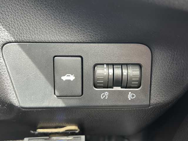 トヨタ ８６ G 石川県 2014(平26)年 4.3万km ライトニングレッド TRDフルエアロ/TRDマフラー/社外SDナビゲーション/【Bluetooth・CD・DVD・ワンセグTV】/型番：MDV-D405BTW/・バックカメラ/ETC/電動格納ミラー/USB入力端子/リモコンキー/・スペアキー1本/純正フロアマット/純正マフラー車載/取扱説明書/保証書