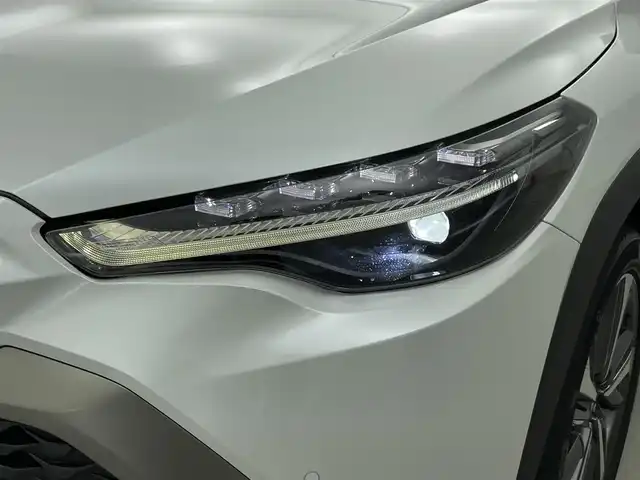 トヨタ カローラ クロス ハイブリッド Z 福井県 2022(令4)年 4.4万km プラチナホワイトパールマイカ 純正ディスプレイオーディオ/Bluetooth/全方位カメラ/衝突被害軽減ブレーキ/ドライブレコーダー前後/モデリスタエアロ/ブラインドスポットモニター/アダプティブクルーズコントロール/レーンキープアシスト/パワーバックドア/ETC/ハーフレザーシート/運転席パワーシート/前席シートヒーター/オートライト/オートハイビーム/LEDデイランプ/LEDシーケンシャルウインカー/LEDフォグランプ/イルミネーテッドエントリーシステム/純正18インチアルミホイール/純正フロアマット