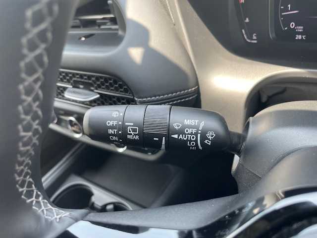 ホンダ ＺＲ－Ｖ X 三重県 2023(令5)年 1.6万km クリスタルブラックパール ホンダセンシング/・衝突軽減ブレーキ/・誤発進抑制機能/・後方誤発進抑制機能/・近距離衝突軽減ブレーキ/・歩行者事故低減ステアリング/・路外逸脱抑制機能/・渋滞追従機能付アダプティブクルーズコントロール/・車線維持支援システム/・トラフィックジャムアシスト/・先行車発進お知らせ機能/・標識認識機能/・オートハイビーム/・ブラインドスポットインフォメーション/・パーキングセンサーシステム/1オーナー/ETC/ハーフレザーシート/パワーバックドア/オートライト/LEDヘッドランプ/225/55R18インチ純正AW/プッシュスタート/スマートキー/スペアキー/純正フロアマット