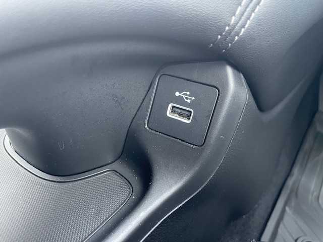 ホンダ ＺＲ－Ｖ X 三重県 2023(令5)年 1.6万km クリスタルブラックパール ホンダセンシング/・衝突軽減ブレーキ/・誤発進抑制機能/・後方誤発進抑制機能/・近距離衝突軽減ブレーキ/・歩行者事故低減ステアリング/・路外逸脱抑制機能/・渋滞追従機能付アダプティブクルーズコントロール/・車線維持支援システム/・トラフィックジャムアシスト/・先行車発進お知らせ機能/・標識認識機能/・オートハイビーム/・ブラインドスポットインフォメーション/・パーキングセンサーシステム/1オーナー/ETC/ハーフレザーシート/パワーバックドア/オートライト/LEDヘッドランプ/225/55R18インチ純正AW/プッシュスタート/スマートキー/スペアキー/純正フロアマット