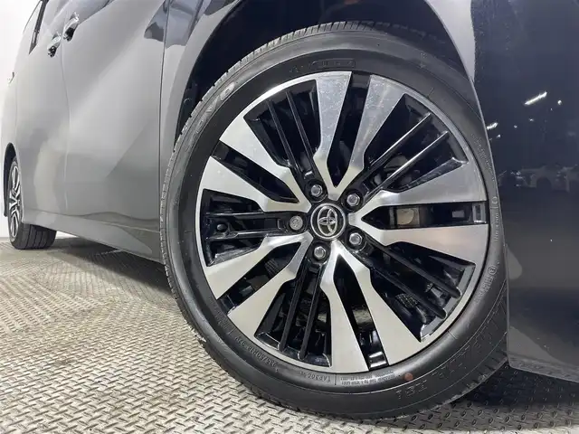 トヨタ ヴェルファイア Z Gエディション 大阪府 2019(令1)年 1.4万km ブラック サンルーフ　黒革シート　純正ナビＴＶ　３６０カメラ　後席モニター　三眼ＬＥＤ　デジタルインナーミラー　ＪＢＬサウンド　パワーシート／ヒーター／エアコン　電動リアゲート　衝突軽減　レーダーＣ　ＢＳＭ