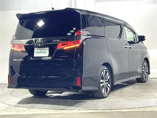 トヨタ ヴェルファイア Z Gエディション 大阪府 2019(令1)年 1.4万km ブラック サンルーフ　黒革シート　純正ナビＴＶ　３６０カメラ　後席モニター　三眼ＬＥＤ　デジタルインナーミラー　ＪＢＬサウンド　パワーシート／ヒーター／エアコン　電動リアゲート　衝突軽減　レーダーＣ　ＢＳＭ