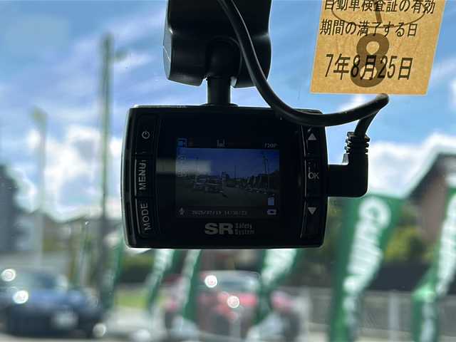 スズキ ジムニー XL 愛知県 2022(令4)年 2.9万km 緑 /禁煙車//社外ナビ・フルセグTV/　(MDV-D709BT)//バックカメラ//ETC//ドライブレコーダー//プッシュスタート//アイドリングストップ//電動格納ミラー//フォグランプ//オートライト//横滑り防止装置//背面タイヤ//フロアマット//新車保証書//取扱説明書