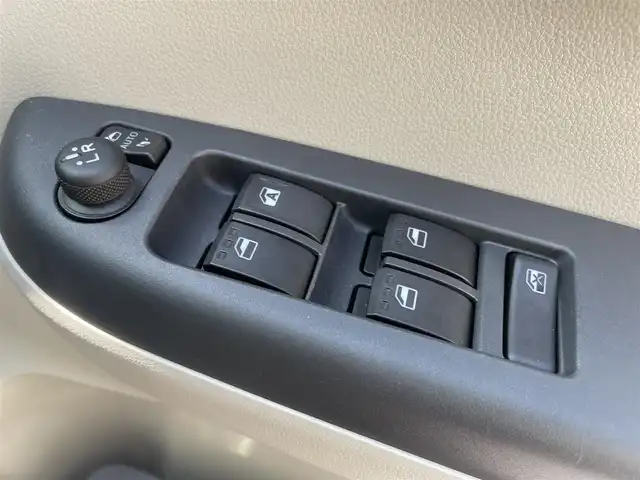 トヨタ パッソ X Lパッケージ S 石川県 2020(令2)年 2.4万km マゼンタベリーマイカM 純正メモリーナビ/純正CD/ワンセグTV/バックカメラ/ベンチシート/スマートキー/プッシュスタート/電動ミラー/スマートアシスト/ドライブレコーダー/ETC/コーナーセンサー