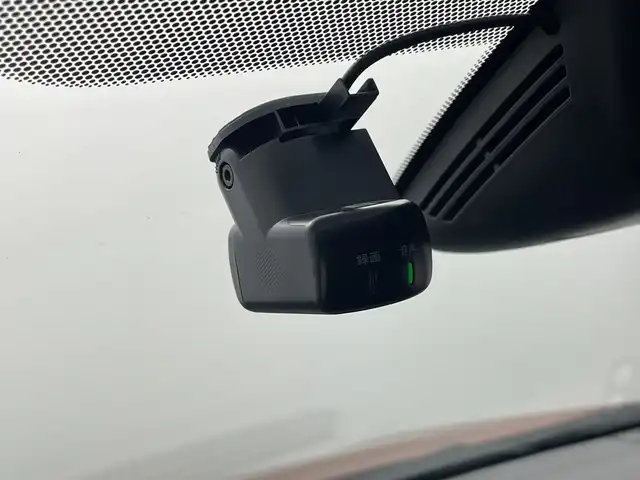 日産 セレナ e－パワー ハイウェイスター G 群馬県 2022(令4)年 3.1万km サンライズオレンジ/ダイヤモンドブラック プロパイロット　純正１０型ナビ　フルセグＴＶ　全周囲カメラ　デジタルインナーミラー　ハンズフリー両側電動スライドドア　シートヒーター　衝突被害軽減ブレーキ　ＢＳＭ　ＬＥＤ　前後ドラレコ　ＥＴＣ　禁煙車