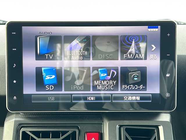 ダイハツ タフト G ターボ クロムベンチャー 三重県 2021(令3)年 2.5万km フォレストカーキメタリック 純正９型ナビ　/バックカメラ　/ワイヤレス充電器/ガラスルーフ/ＥＴＣ　/前方ドライブレコーダー/皮調シートカバー /シートヒーター /TVキャンセラー/ステアリングスイッチ/電子パーキング/USB給電ポート/前後コーナーセンサー /LEDヘッドライト /レーダークルーズコントロール /レーンキープアシスト/電動格納ミラー /禁煙車