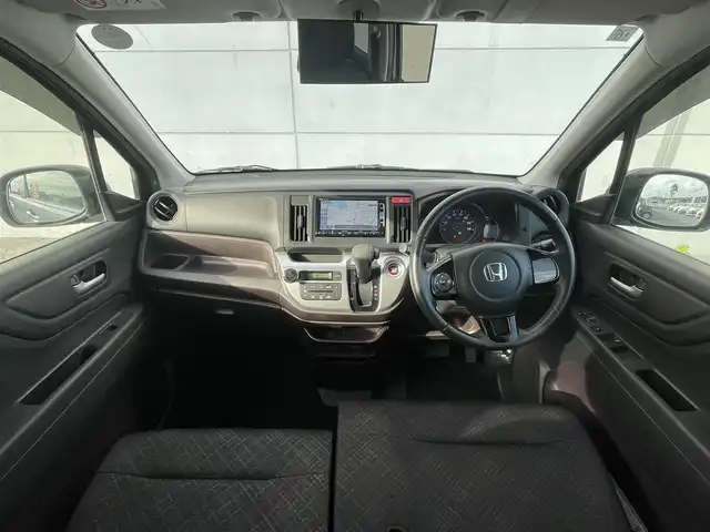 ホンダ Ｎ ＷＧＮ カスタム G 千葉県 2014(平26)年 5.7万km ポリッシュドメタルメタリック 衝突軽減ブレーキ/純正７インチナビ/フルセグＴＶ/バックカメラ/ＥＴＣ/純正１４インチアルミホイール/ＨＩＤヘッドライト/オートライト/純正フロアマット/ドアバイザー/電動格納ミラー