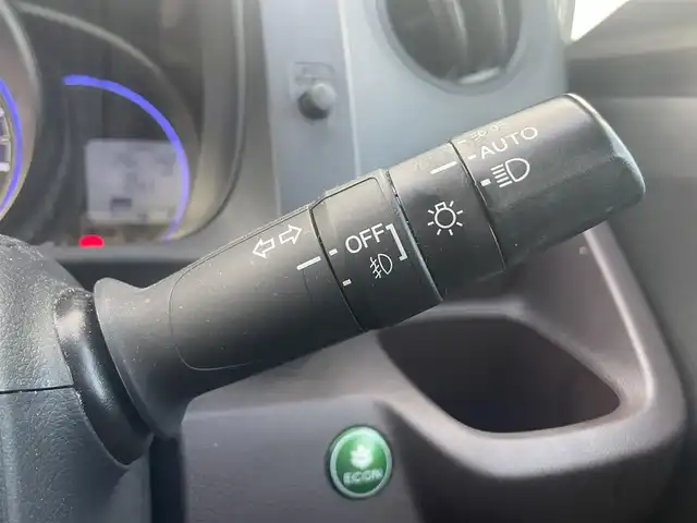 ホンダ Ｎ ＷＧＮ カスタム G 千葉県 2014(平26)年 5.7万km ポリッシュドメタルメタリック 衝突軽減ブレーキ/純正７インチナビ/フルセグＴＶ/バックカメラ/ＥＴＣ/純正１４インチアルミホイール/ＨＩＤヘッドライト/オートライト/純正フロアマット/ドアバイザー/電動格納ミラー