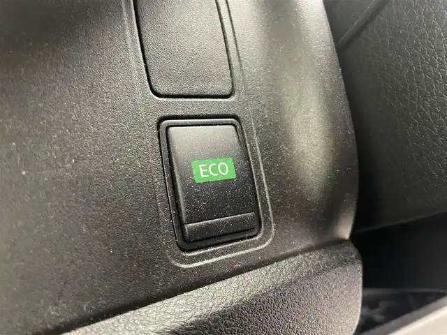 日産 セレナ ハイウェイスター V 埼玉県 2022(令4)年 6.4万km ダークメタルグレー 純正9型ナビ/　CD DVD Bluetooth USB AUX フルセグ/アラウンドビューモニター/プロパイロット/両側パワースライドドア/インテリジェントルームミラー/ドライブレコーダー/ビルトインＥＴＣ/ブラインドスポットインフォメーション/ダブルオートエアコン/純正16インチアルミホイール