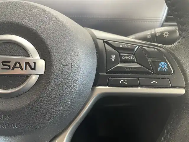 日産 セレナ ハイウェイスター V 埼玉県 2022(令4)年 6.4万km ダークメタルグレー 純正9型ナビ/　CD DVD Bluetooth USB AUX フルセグ/アラウンドビューモニター/プロパイロット/両側パワースライドドア/インテリジェントルームミラー/ドライブレコーダー/ビルトインＥＴＣ/ブラインドスポットインフォメーション/ダブルオートエアコン/純正16インチアルミホイール