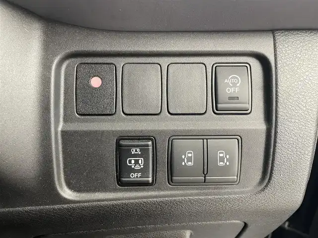 日産 セレナ ハイウェイスター V 埼玉県 2022(令4)年 6.4万km ダークメタルグレー 純正9型ナビ/　CD DVD Bluetooth USB AUX フルセグ/アラウンドビューモニター/プロパイロット/両側パワースライドドア/インテリジェントルームミラー/ドライブレコーダー/ビルトインＥＴＣ/ブラインドスポットインフォメーション/ダブルオートエアコン/純正16インチアルミホイール