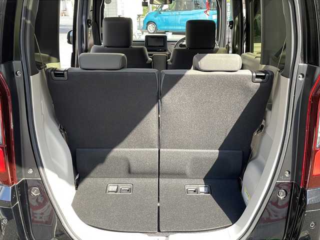 ホンダ Ｎ ＢＯＸ 埼玉県 2024(令6)年 0.4万km クリスタルブラックパール 登録時3670km/社外ナビ(CD/DVD/BT/フルセグTV）/バックカメラ/左パワースライド/衝突軽減ブレーキ/レーンキープアシスト/レーダークルーズコントロール/前後ドライブレコーダー/横滑り防止/コーナーセンサー/プッシュスタート/スマートキー×２/ウインカーミラー/LEDヘッドライト/アイドリングストップ/ECON/ETC/オートライト/純正フロアマット/純正ドアバイザー/保証書/取扱説明書