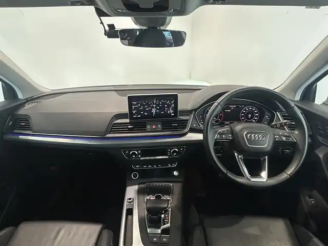 アウディ Ｑ５ Sライン ダイナミックリミテッド 愛知県 2019(令1)年 4.6万km ミトスブラックメタリック ・マトリクスLEDヘッドライト/ダイナミックターンインディケーター/・ ヘッドライトウォッシャー/・ デイタイムランニングライト/・ LEDリヤコンビネーションライト/ダイナミックターンインディケーター/・ ハイグロスパッケージ/・ アルミホイール 5セグメントスポークデザイン コントラストグレーポリッシュト 8J×20＋255/45R20タイヤ/・ オートマチックテールゲート/・ MMIナビゲーション/・ Audi connect/・ バーチャルコックピットプラス/・ 12Vマイルドハイブリッド/・ スマートフォンインターフェース/・ パワーシート/・ ランバーサポート 4ウェイ（フロント）/・ リヤシートベンチ プラス/・ シートヒーター（フロント）/・ ストレージパッケージ/・ アダプティブクルーズコントロール/・ アクティブレーンアシスト/・ ターンアシスト/・ エグジットワーニング/・ アウディサイドアシスト/・ リヤクロストラフィックアシスト/・ パークアシスト/・ アウディホールドアシスト/・ サラウンドビューカメラ/・ アウディプレセンスシティ/・ アウディプレセンス リヤ/・ アウディプレセンスベーシック