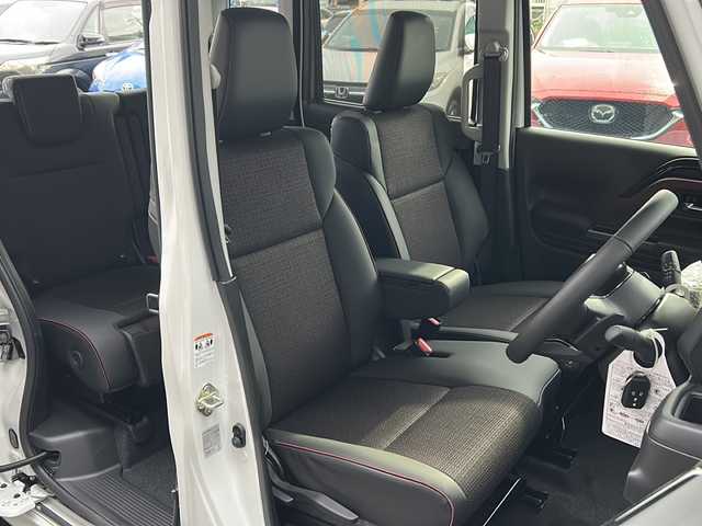 スズキ スペーシア カスタム HYBRID XS ターボ 広島県 2024(令6)年 0.1千km ピュアホワイトパール/ブラック2トーン 禁煙車/登録時7ｋｍ/フルタイム4ＷＤ/インタークーラーターボ/スズキセーフティサポート/・デュアルセンサーブレーキサポートII/・先行車発進お知らせ/・標識認識機能/・ヘッドアップディスプレイ/・誤発進抑制機能/・ハイビームアシスト/・アダプティブクルーズコントロール/・車線維持支援機能/・車線逸脱抑制/・車線逸脱警報/・ふらつき警報/コーナーセンサー/全方位モニター付９型メモリーナビ/・フルセグ/Bluetooｔｈ/ＵＳＢ/スマホ連携/スズキコネクト対応通信機装着車/両側パワースライドドア/革巻きステアリング/ステアリングスイッチ/パドルシフト/オートライト/LEDヘッドライト/フォグランプ/ハーフレザーシート/シートヒーター/アイドリングストップ/スマートキー/プッシュスタート/スペアキー/純正15インチアルミホイール