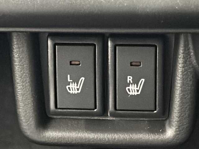 スズキ スペーシア カスタム HYBRID XS ターボ 広島県 2024(令6)年 0.1千km ピュアホワイトパール/ブラック2トーン 禁煙車/登録時7ｋｍ/フルタイム4ＷＤ/インタークーラーターボ/スズキセーフティサポート/・デュアルセンサーブレーキサポートII/・先行車発進お知らせ/・標識認識機能/・ヘッドアップディスプレイ/・誤発進抑制機能/・ハイビームアシスト/・アダプティブクルーズコントロール/・車線維持支援機能/・車線逸脱抑制/・車線逸脱警報/・ふらつき警報/コーナーセンサー/全方位モニター付９型メモリーナビ/・フルセグ/Bluetooｔｈ/ＵＳＢ/スマホ連携/スズキコネクト対応通信機装着車/両側パワースライドドア/革巻きステアリング/ステアリングスイッチ/パドルシフト/オートライト/LEDヘッドライト/フォグランプ/ハーフレザーシート/シートヒーター/アイドリングストップ/スマートキー/プッシュスタート/スペアキー/純正15インチアルミホイール