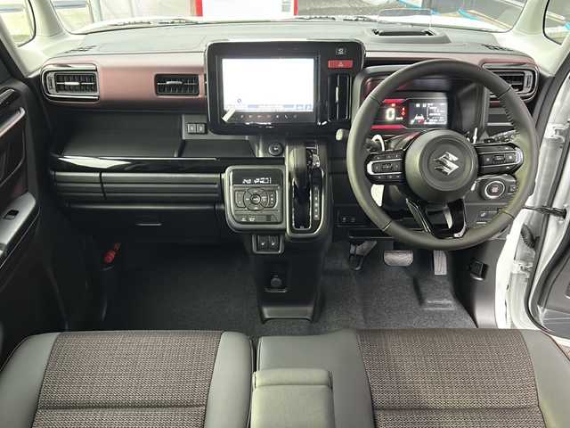 スズキ スペーシア カスタム HYBRID XS ターボ 広島県 2024(令6)年 0.1千km ピュアホワイトパール/ブラック2トーン 禁煙車/登録時7ｋｍ/フルタイム4ＷＤ/インタークーラーターボ/スズキセーフティサポート/・デュアルセンサーブレーキサポートII/・先行車発進お知らせ/・標識認識機能/・ヘッドアップディスプレイ/・誤発進抑制機能/・ハイビームアシスト/・アダプティブクルーズコントロール/・車線維持支援機能/・車線逸脱抑制/・車線逸脱警報/・ふらつき警報/コーナーセンサー/全方位モニター付９型メモリーナビ/・フルセグ/Bluetooｔｈ/ＵＳＢ/スマホ連携/スズキコネクト対応通信機装着車/両側パワースライドドア/革巻きステアリング/ステアリングスイッチ/パドルシフト/オートライト/LEDヘッドライト/フォグランプ/ハーフレザーシート/シートヒーター/アイドリングストップ/スマートキー/プッシュスタート/スペアキー/純正15インチアルミホイール