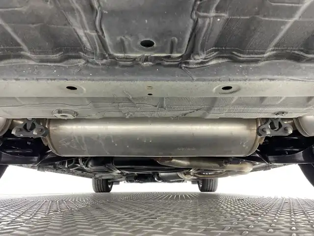 ホンダ オデッセイ アブソルート・EXホンダセンジング 神奈川県 2019(令1)年 2.2万km プラチナホワイトパール ホンダセンシング/純正8型SDナビゲーション【VXM-197VFNi】/・BT/フルセグTV/CD/DVD/SD/USB/HDMI/全方位モニター/パーキングアシスト/両側電動スライドドア/ハーフレザーシート/パワーシート(D/N)/シートヒーター(D/N)/二列目オットマン/ビルトインETC2.0/前後ドライブレコーダー/スマートキー/スペアキー/プッシュスタートボタン/革巻きステアリング/ステアリングスイッチ/パドルシフト/Autoライト/ECON/コーナーセンサー/LEDヘッドライト/フォグランプ/電動格納ミラー/ウィンカーミラー/純正フロアマット/純正ドアバイザー/純正17インチアルミホイール