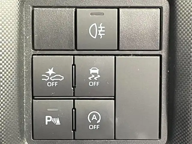 トヨタ ライズ Z 大阪府 2020(令2)年 6.6万km ブラックマイカメタリック スマートアシスト/　・衝突回避支援ブレーキ機能/　・車線逸脱抑制制御機能/　・車線逸脱警報機能/　・アダプティブクルーズコントロール/　・コーナーセンサー/純正メモリナビ/　　CD/BT/フルセグTV/パノラマモニター/バックカメラ/LEDオートライト/フォグランプ/シートヒーター/純正17インチアルミホイール/アイドリングストップ/スマートキー/ビルトインETC2.0