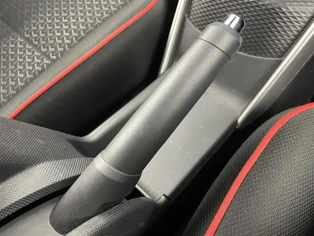 トヨタ ライズ Z 大阪府 2020(令2)年 6.6万km ブラックマイカメタリック スマートアシスト/　・衝突回避支援ブレーキ機能/　・車線逸脱抑制制御機能/　・車線逸脱警報機能/　・アダプティブクルーズコントロール/　・コーナーセンサー/純正メモリナビ/　　CD/BT/フルセグTV/パノラマモニター/バックカメラ/LEDオートライト/フォグランプ/シートヒーター/純正17インチアルミホイール/アイドリングストップ/スマートキー/ビルトインETC2.0