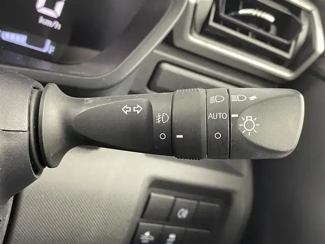 トヨタ ライズ Z 大阪府 2020(令2)年 6.6万km ブラックマイカメタリック スマートアシスト/　・衝突回避支援ブレーキ機能/　・車線逸脱抑制制御機能/　・車線逸脱警報機能/　・アダプティブクルーズコントロール/　・コーナーセンサー/純正メモリナビ/　　CD/BT/フルセグTV/パノラマモニター/バックカメラ/LEDオートライト/フォグランプ/シートヒーター/純正17インチアルミホイール/アイドリングストップ/スマートキー/ビルトインETC2.0