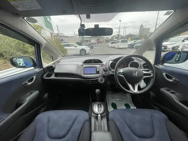 ホンダ フィット G 神奈川県 2011(平23)年 3.3万km 青